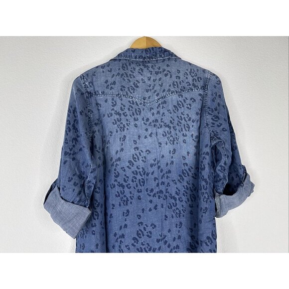 Side Stitch Button Front Tunic Roll Tab Sleeve Size XS Blue Animal Print A381343 - Picture 6 of 12